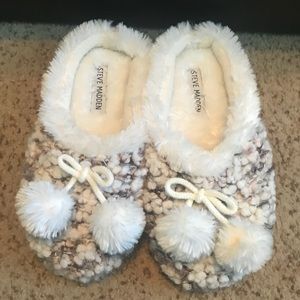 Steve Madden Fluffy Slippers